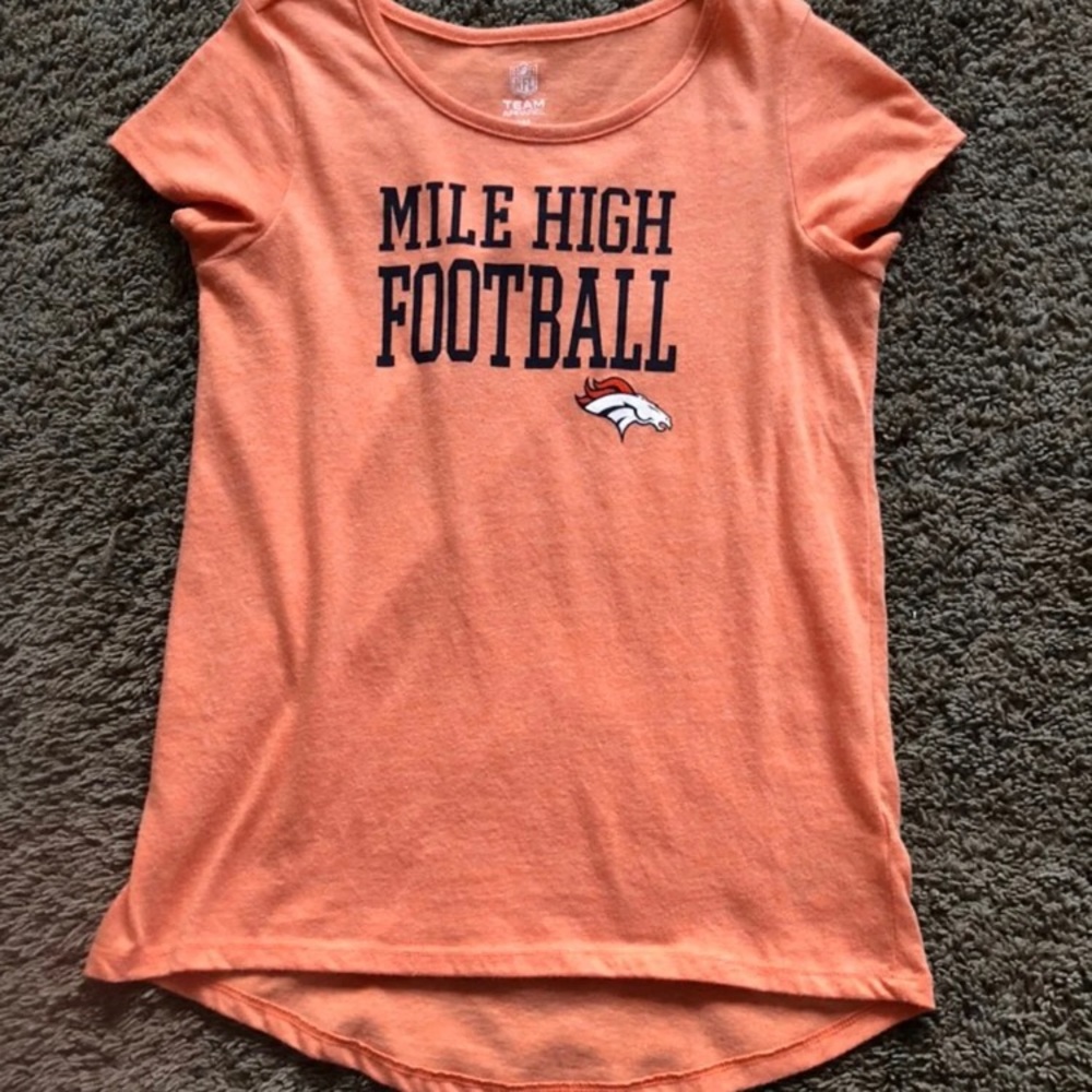 Denver Broncos shirt